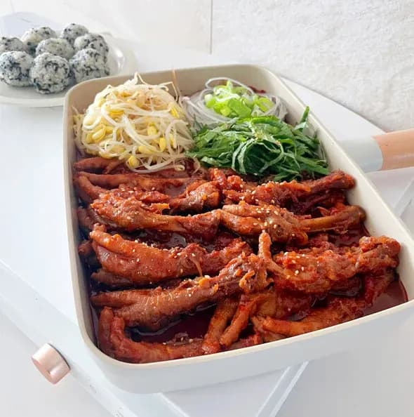 청춘불판 국물닭발 900g 3팩