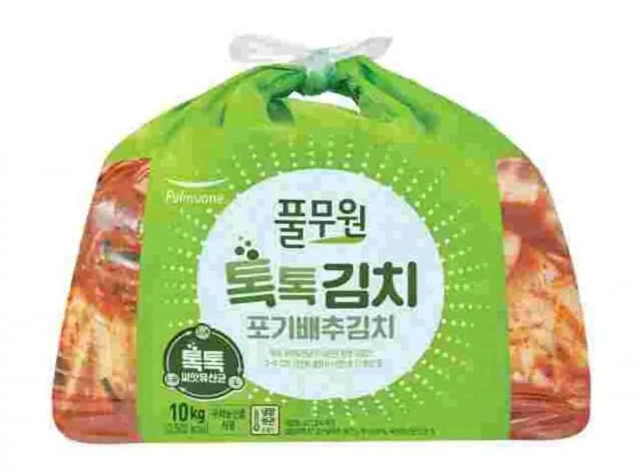 사계절 아삭 김치, 톡톡 김치, 평양 왕만두, 냉동 나또, 풀무원 샘물, 얄피 꽉찬 만두