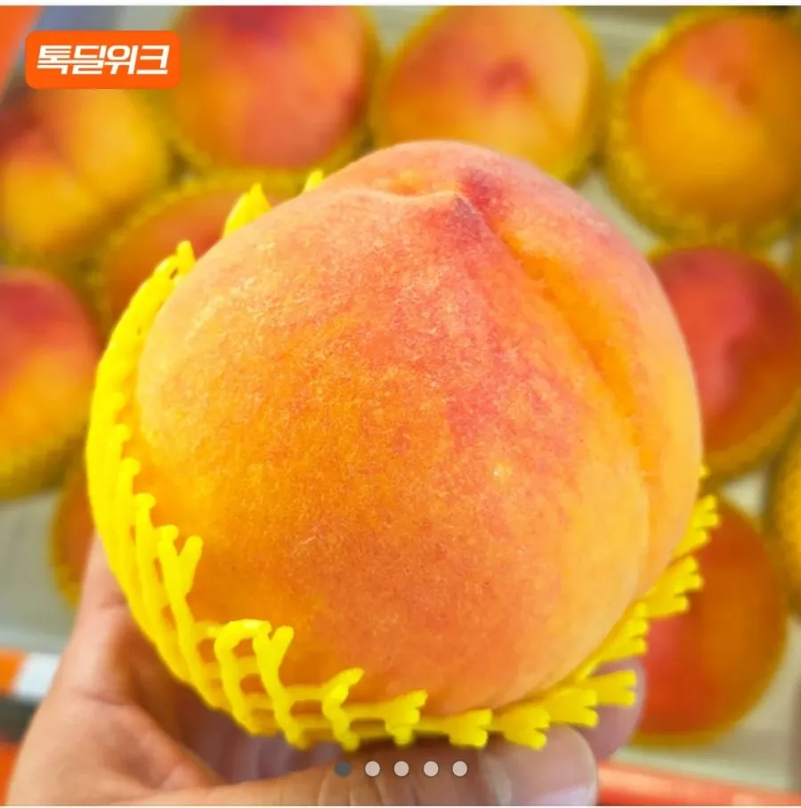 의성 햇살어린 황도복숭아 4kg 로얄과 15-18과