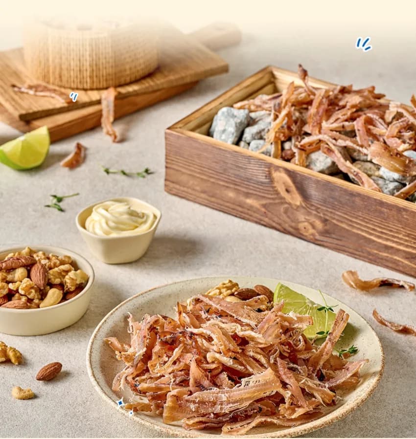 몸통 꽃징어 150g x 2봉 (총300g) + 와사비마요 소스 1개 증정